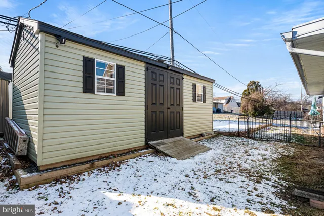 $519,000 | 29 Spindletree Road, Levittown, PA 19056