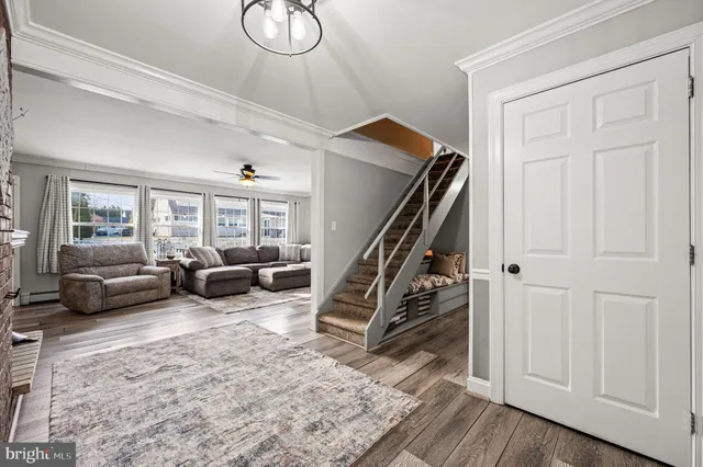 $519,000 | 29 Spindletree Road, Levittown, PA 19056