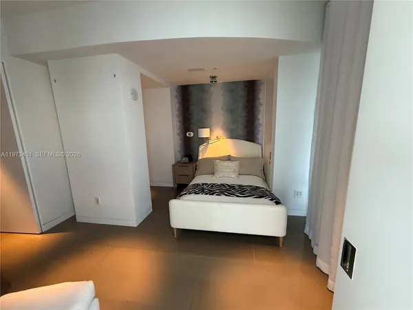 $35,000 | 18101 Collins Avenue, Unit 5509, Sunny Isles Beach, FL 33160