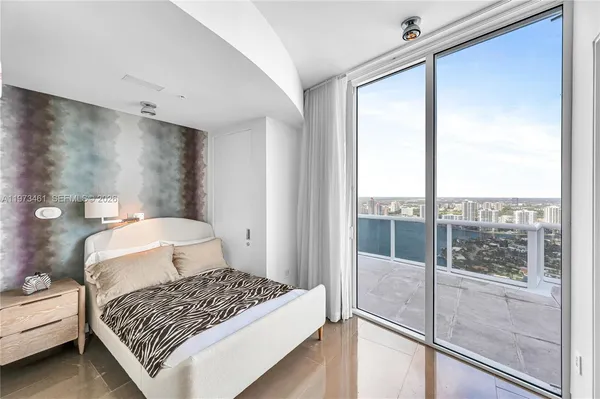 $35,000 | 18101 Collins Avenue, Unit 5509, Sunny Isles Beach, FL 33160