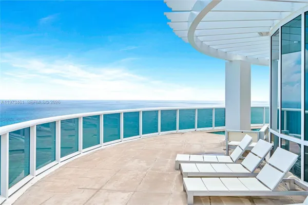 $35,000 | 18101 Collins Avenue, Unit 5509, Sunny Isles Beach, FL 33160