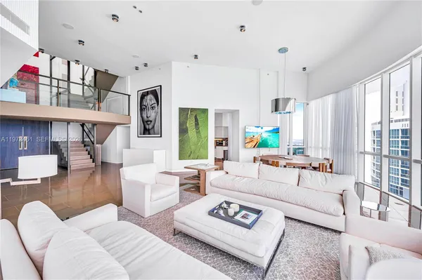 $35,000 | 18101 Collins Avenue, Unit 5509, Sunny Isles Beach, FL 33160