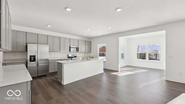 $489,900 | 8083 Wesleyan Drive, Avon, IN 46123