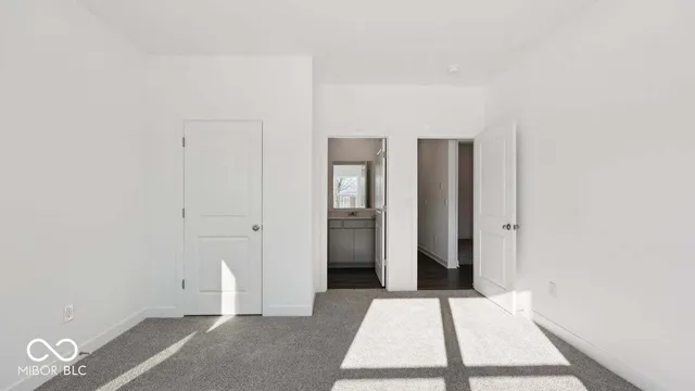 $489,900 | 8083 Wesleyan Drive, Avon, IN 46123