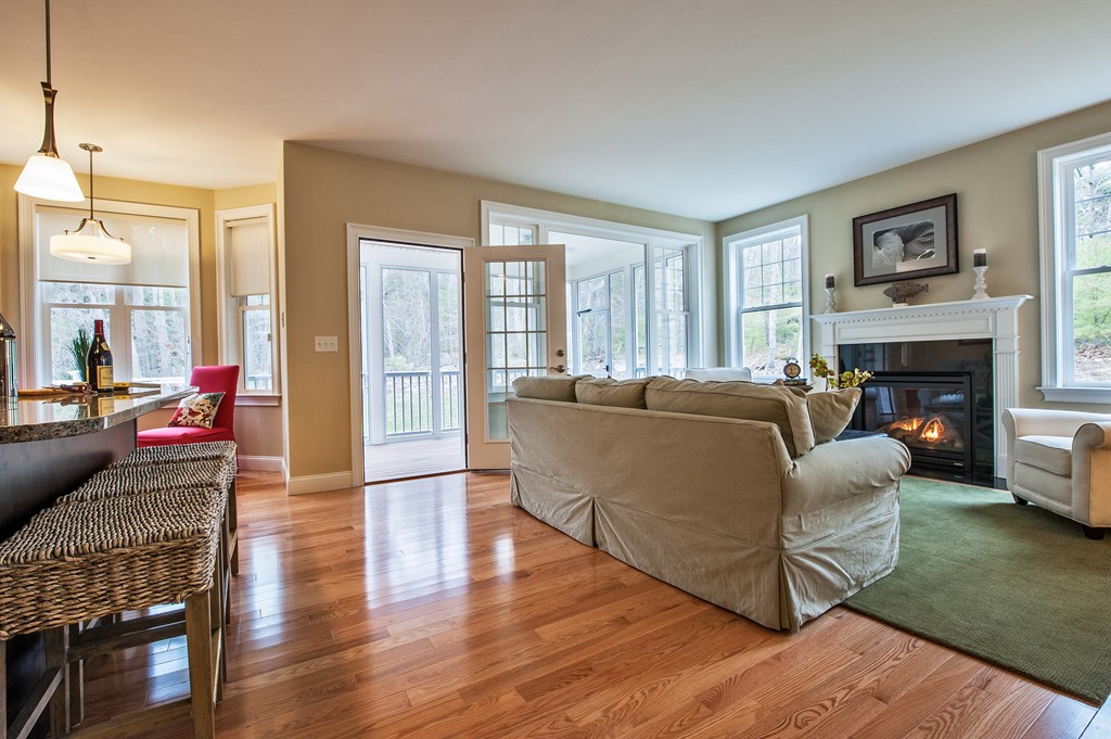 8 A Kennedy Road Gloucester, MA 01930 - Photo 7 of 22 Gallery Image 7