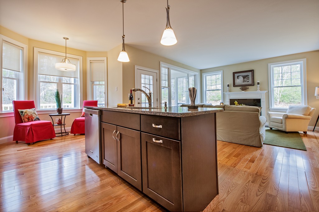 8 A Kennedy Road Gloucester, MA 01930 - Photo 8 of 22 Gallery Image 8