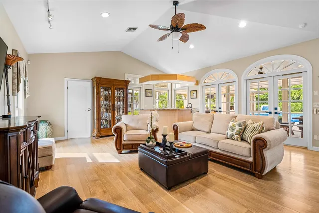 $2,990,000 | 740 Lagoon Road, Vero Beach, FL 32963