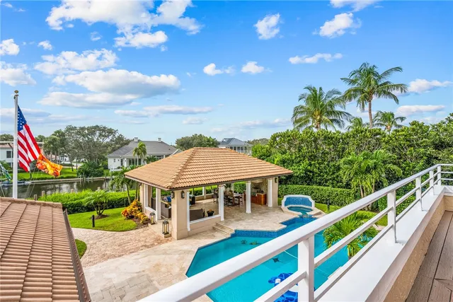 $2,990,000 | 740 Lagoon Road, Vero Beach, FL 32963