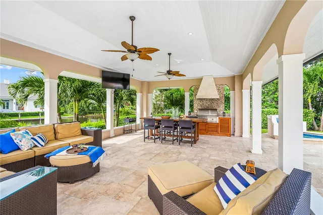 $2,990,000 | 740 Lagoon Road, Vero Beach, FL 32963