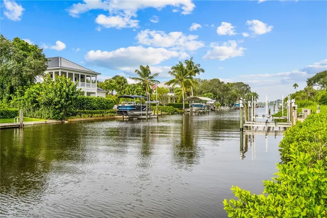$2,990,000 | 740 Lagoon Road, Vero Beach, FL 32963