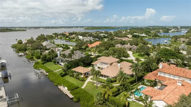 $2,990,000 | 740 Lagoon Road, Vero Beach, FL 32963