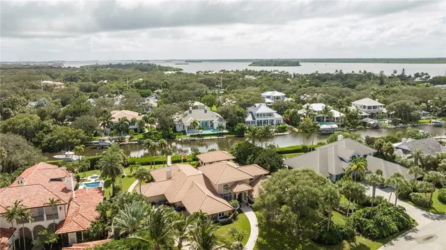 $2,990,000 | 740 Lagoon Road, Vero Beach, FL 32963