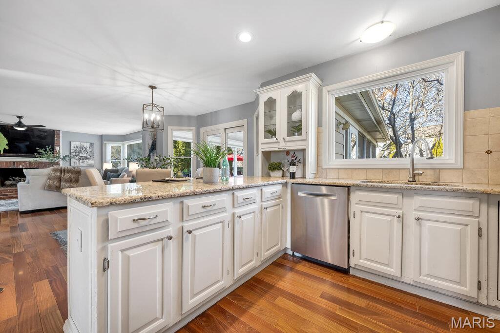 21 Cambrian Way St. Charles, MO 63301 - Photo 14 of 48