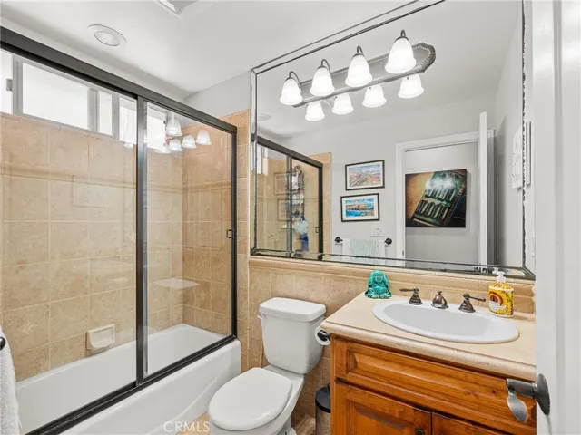 $6,850 | 520 North Elena Avenue, Redondo Beach, CA 90277