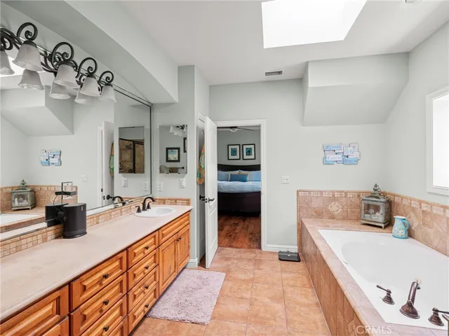 $6,850 | 520 North Elena Avenue, Redondo Beach, CA 90277