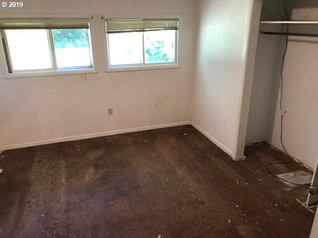 12421 Highway 126 Mapleton, OR 97453 - Photo 12 of 27 Gallery Image 12