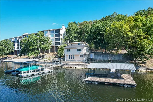 $629,900 | 85 Walnut Drive, Lake Ozark, MO 65049