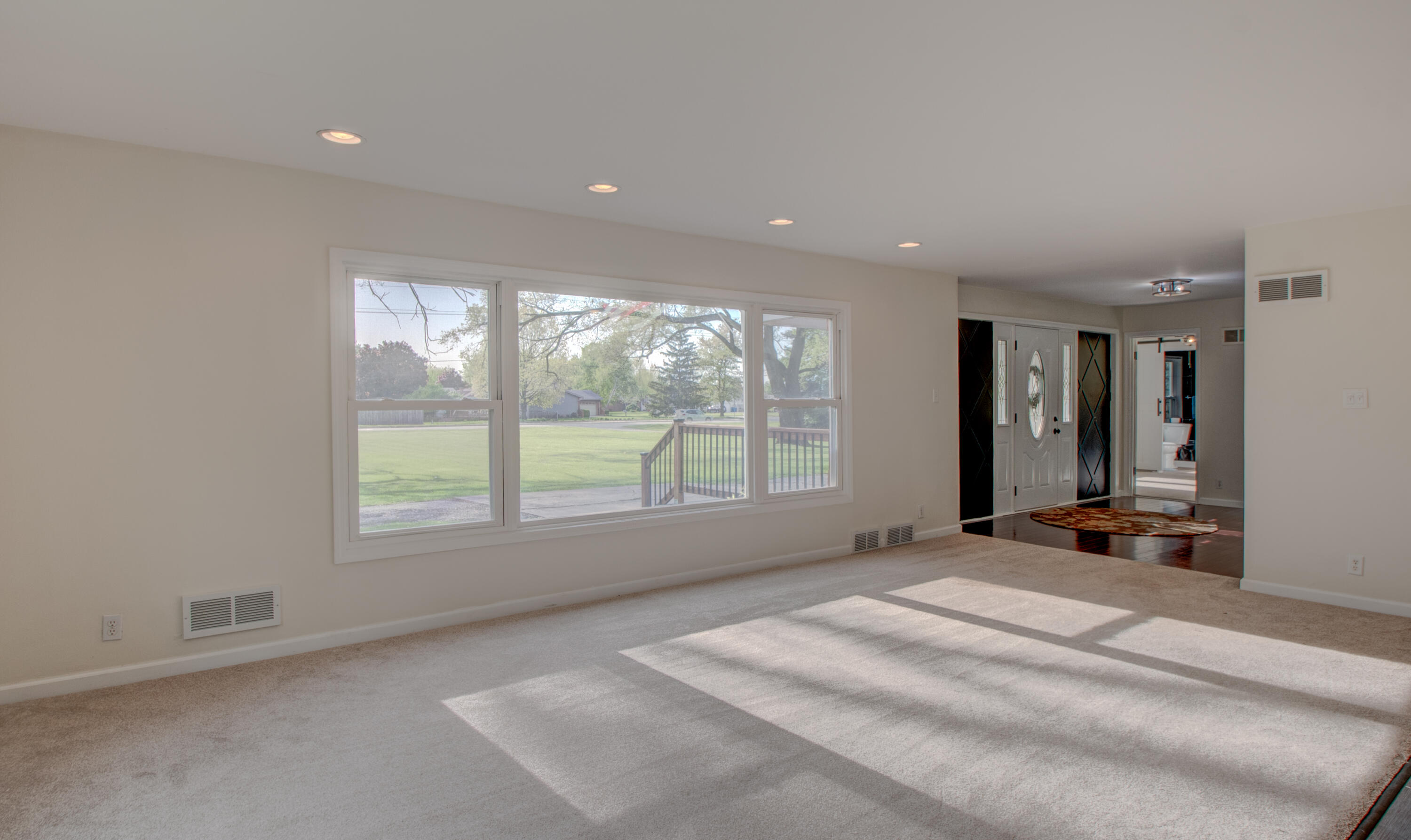9915 Merrillville Road Crown Point, IN 46307 - Photo 7 of 48 3000x1786