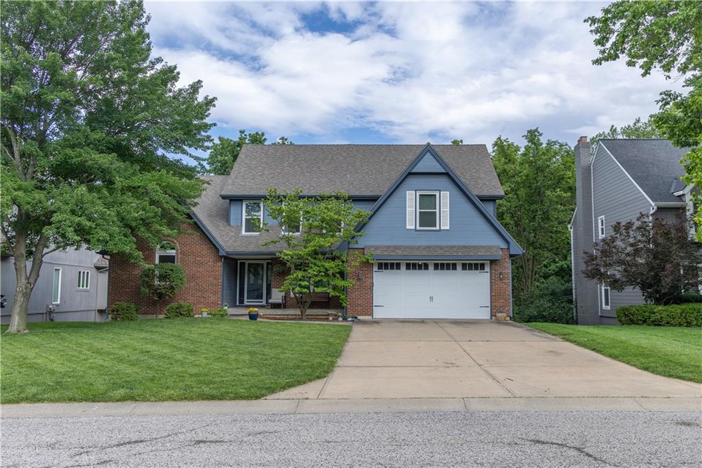 8515 Hallet Street Lenexa, KS 66215 - Photo 2 of 21
