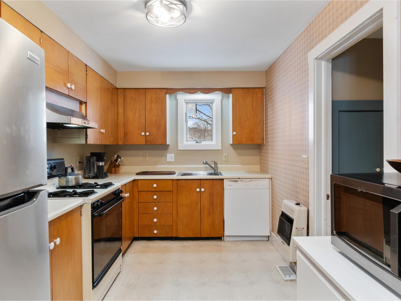 405 Brookside Road Westford, VT 05494 - Photo 13 of 43