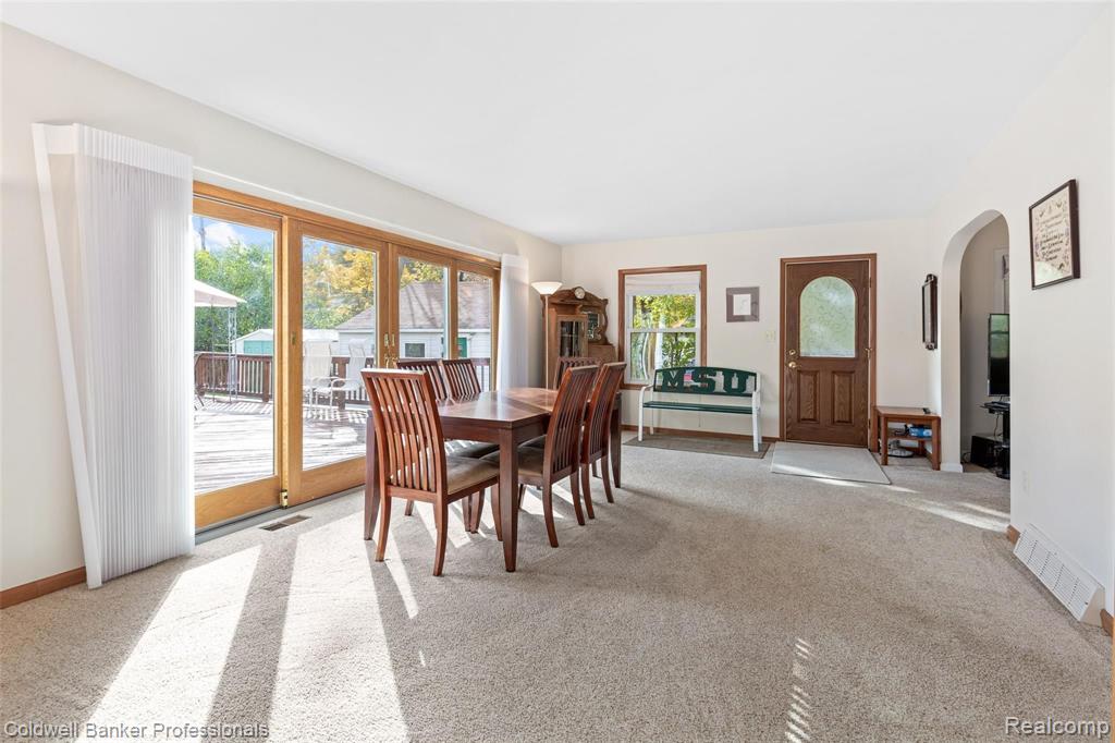 2321 West Wattles Road Troy, MI 48098 - Photo 17 of 45