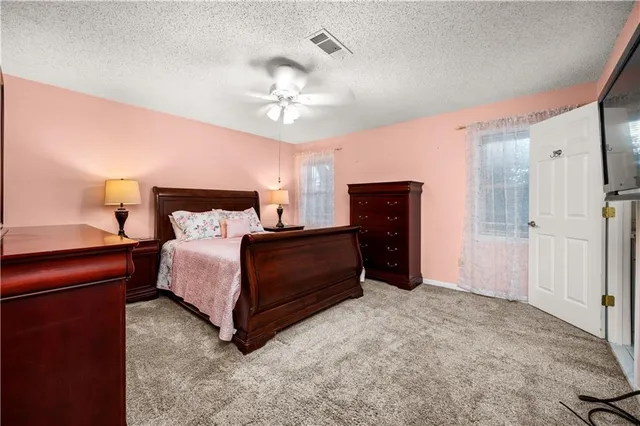 $280,000 | 318 Parkway Drive, Natchitoches, LA 71457