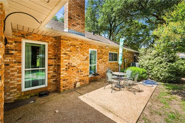 $280,000 | 318 Parkway Drive, Natchitoches, LA 71457