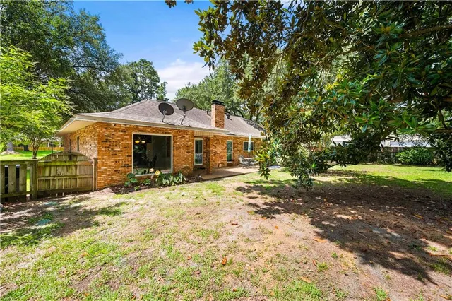 $280,000 | 318 Parkway Drive, Natchitoches, LA 71457