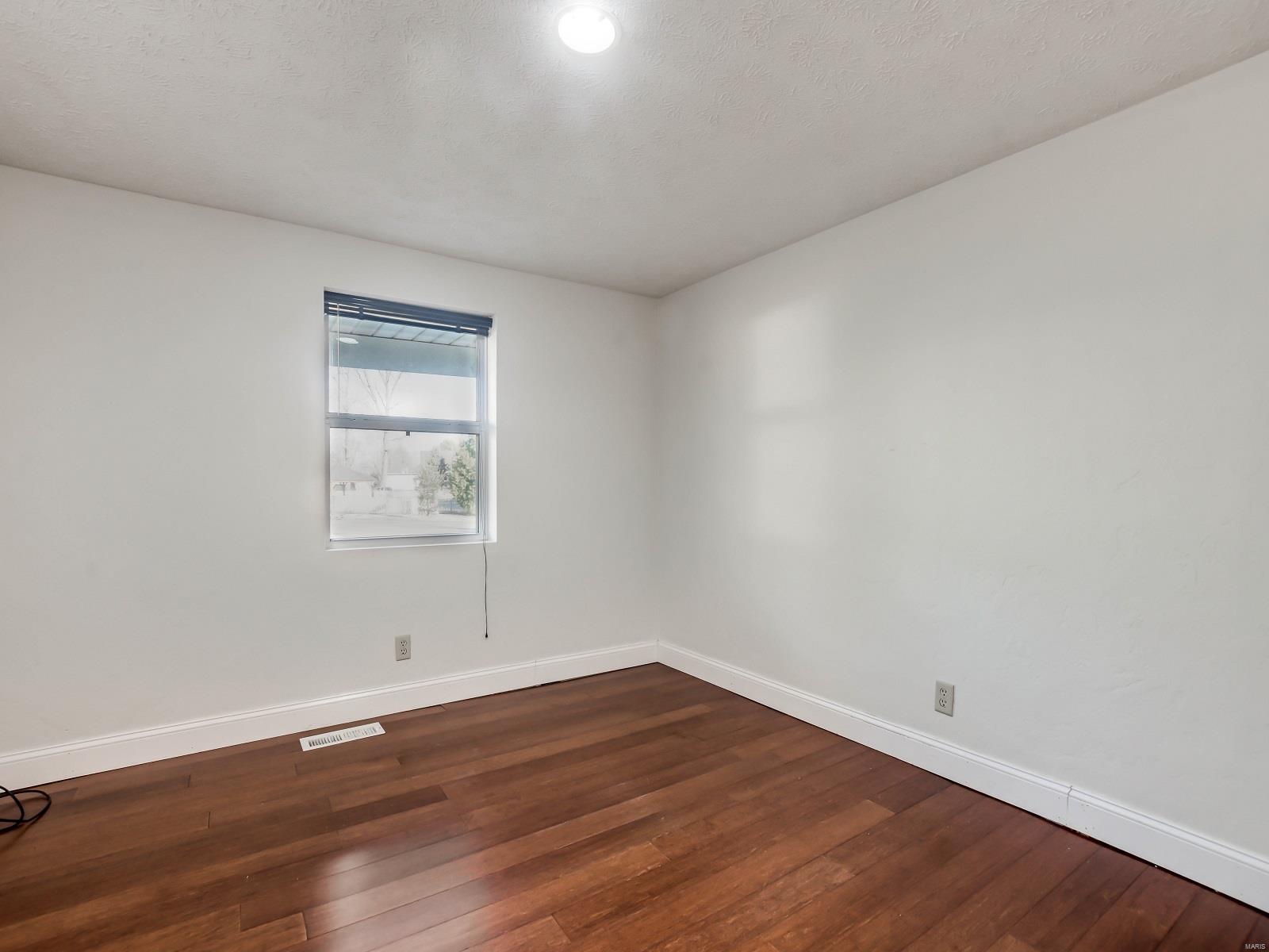 9823 Bunkum Road Fairview Heights, IL 62208 - Photo 18 of 41 Gallery Image 18