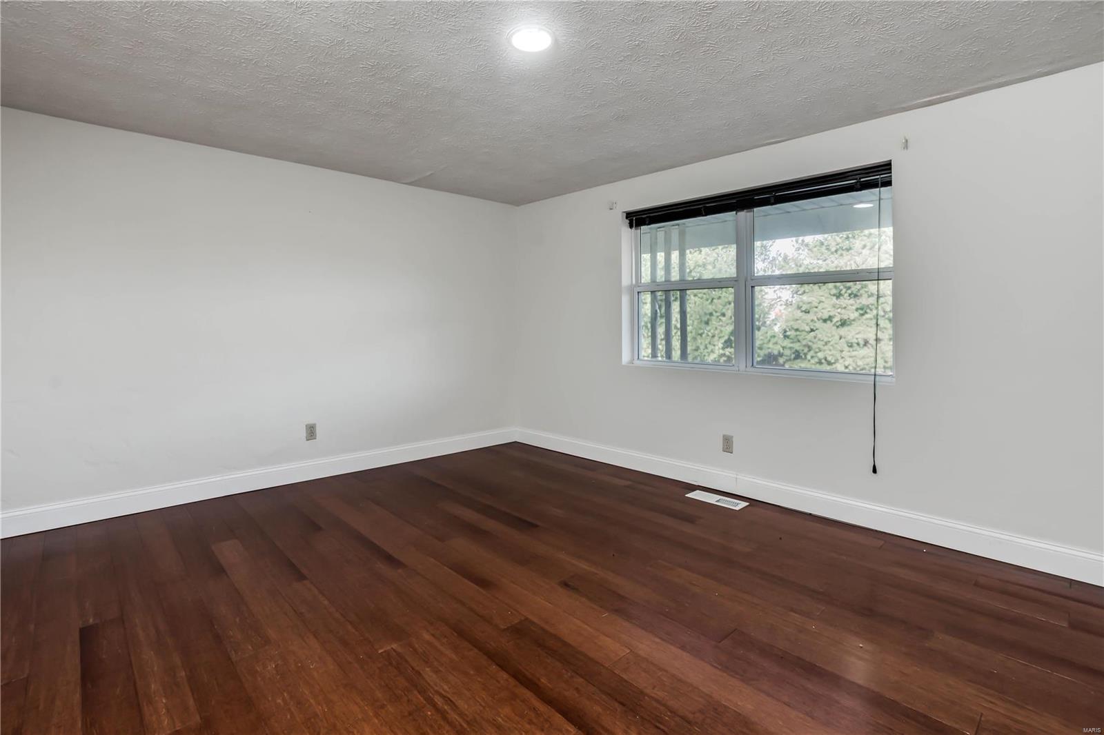 9823 Bunkum Road Fairview Heights, IL 62208 - Photo 20 of 41 Gallery Image 20