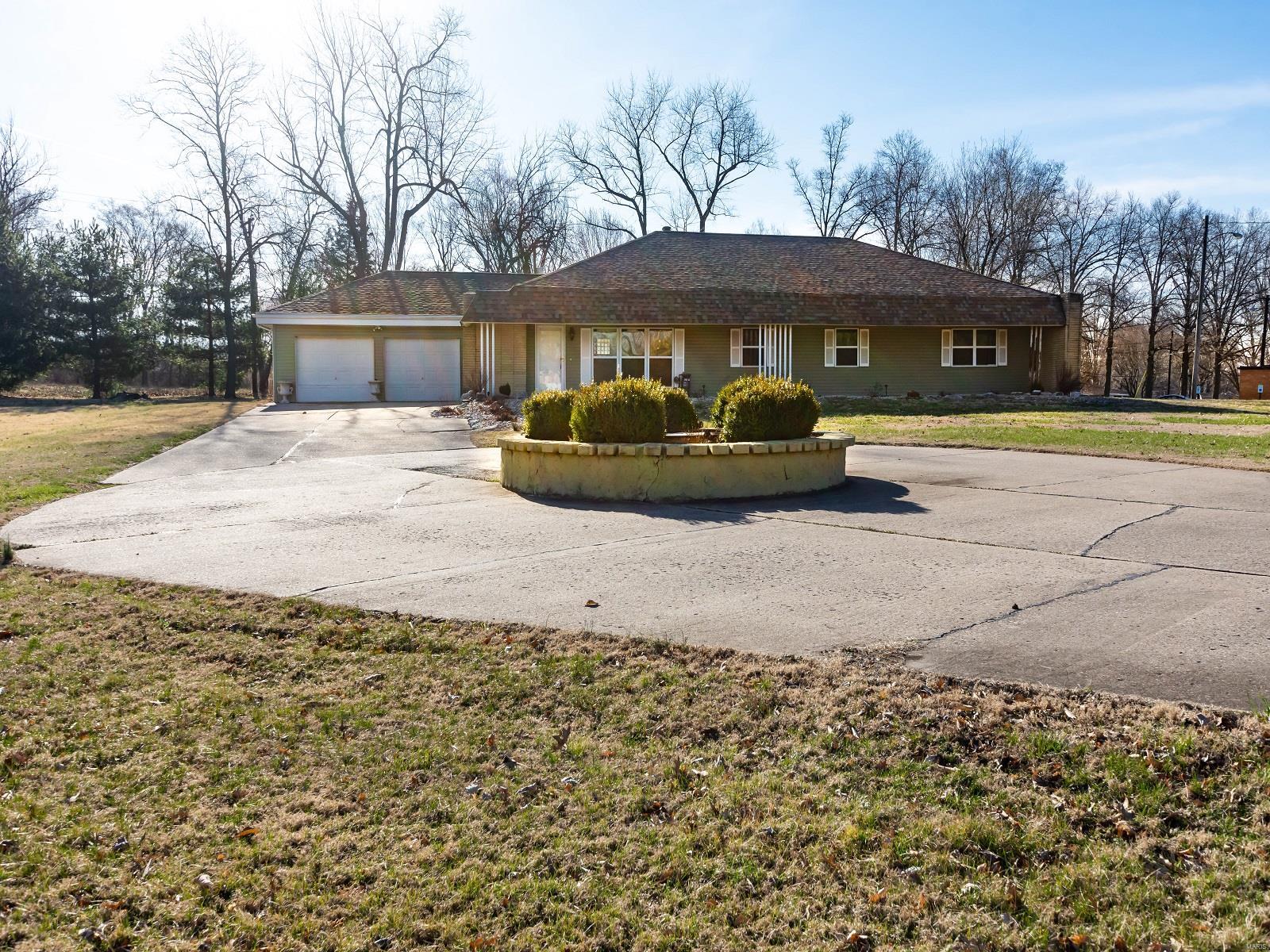 9823 Bunkum Road Fairview Heights, IL 62208 - Photo 22 of 41 Gallery Image 22