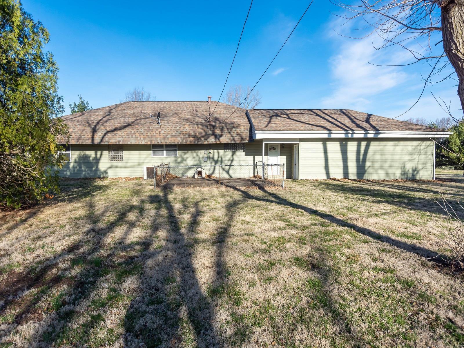 9823 Bunkum Road Fairview Heights, IL 62208 - Photo 35 of 41 Gallery Image 35