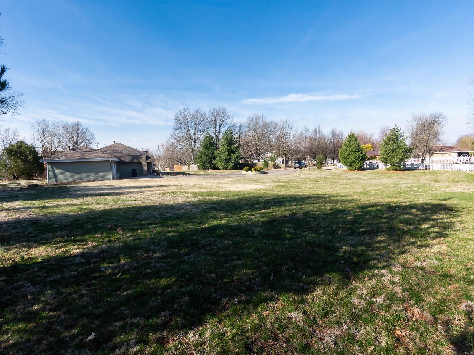9823 Bunkum Road Fairview Heights, IL 62208 - Photo 39 of 41 Gallery Image 39