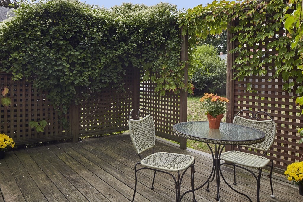 78 Stults Road Belmont, MA 02478 - Photo 12 of 16 Gallery Image 12