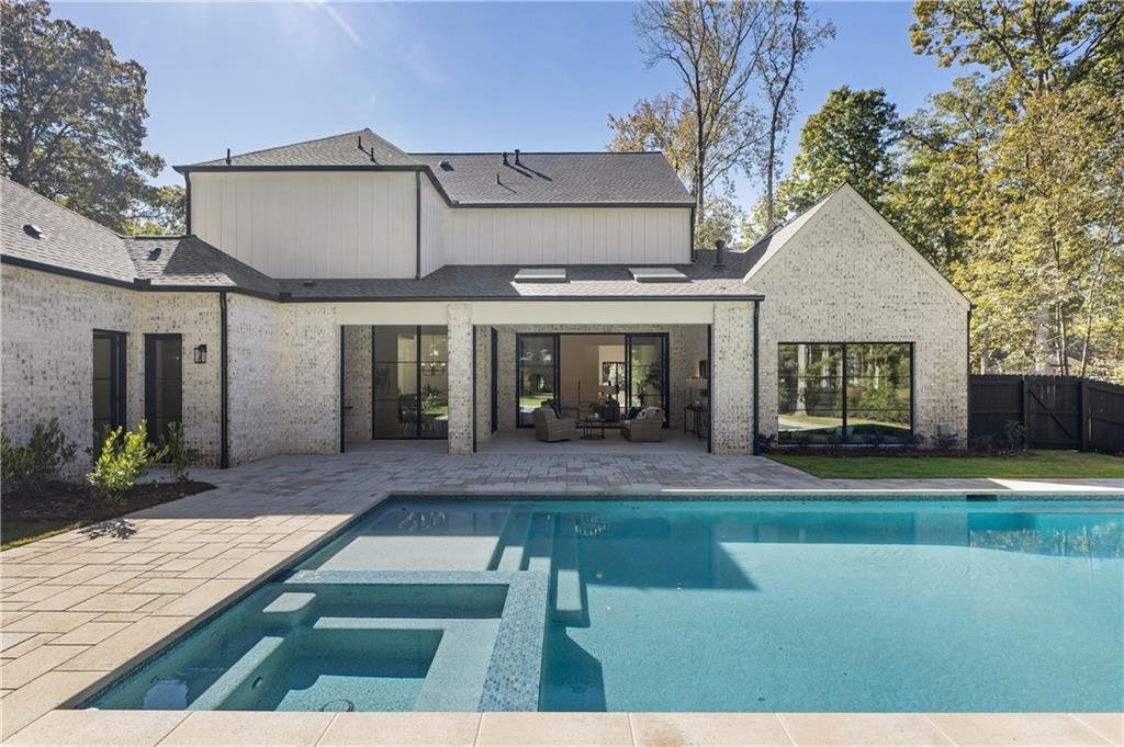 141 N Trace Alpharetta, GA 30009 - Photo 36 of 92