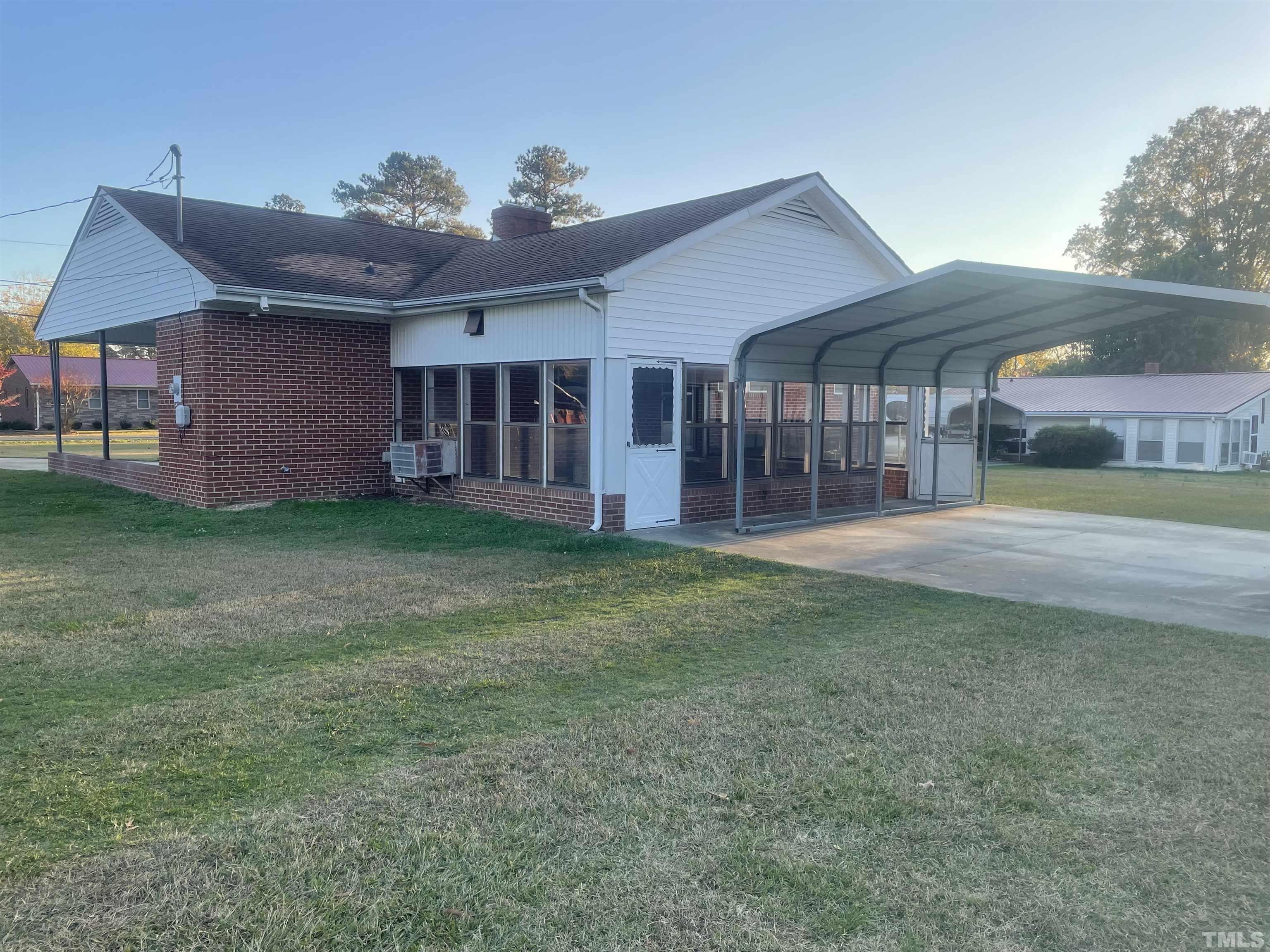 608 Old Post Road Erwin, NC 28339 - Photo 13 of 40 Gallery Image 13