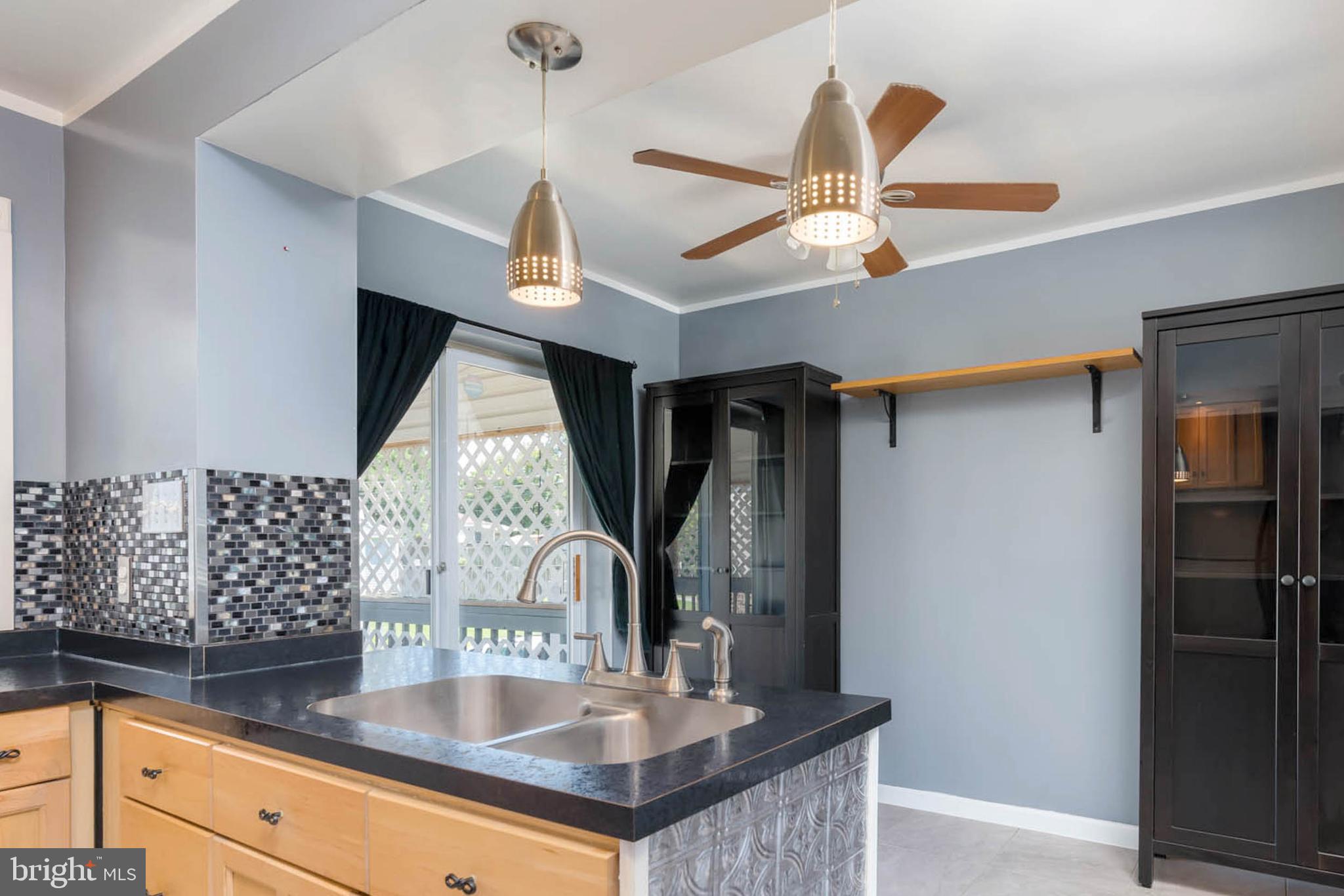 167 Hampshire Road Baltimore, MD 21221 - Photo 15 of 33