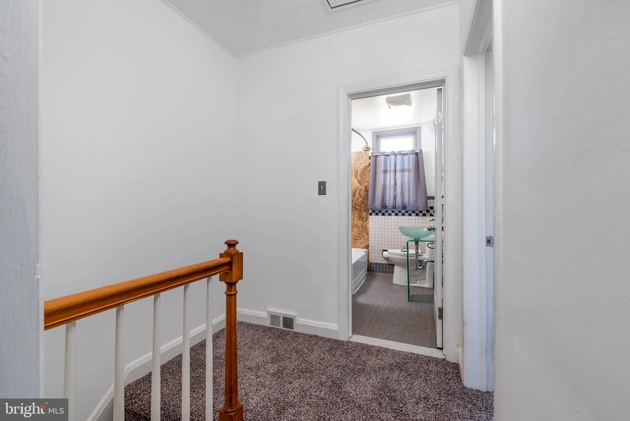 167 Hampshire Road Baltimore, MD 21221 - Photo 19 of 33