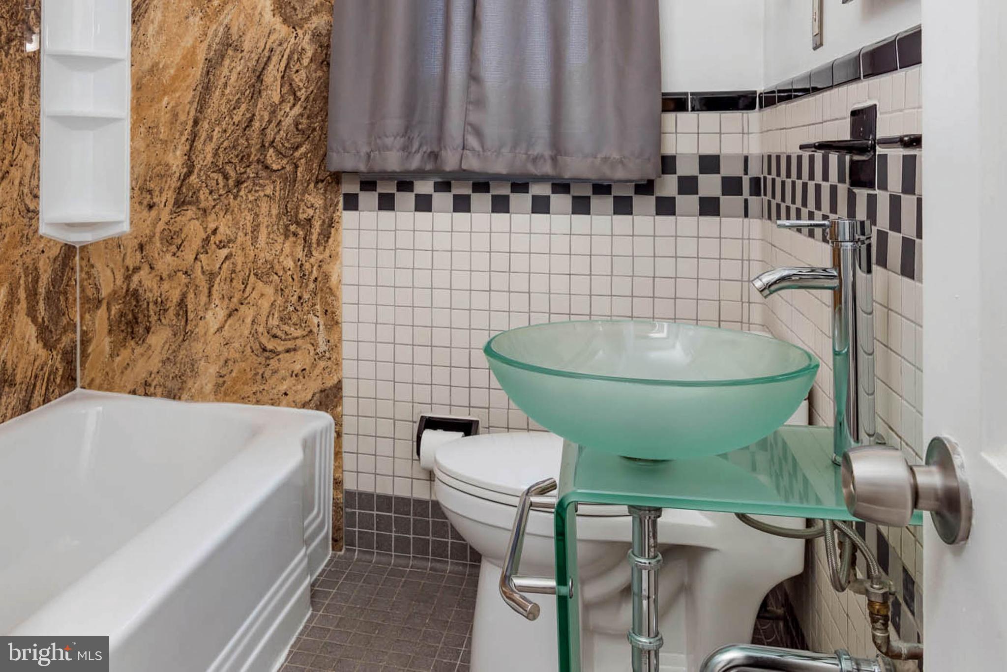 167 Hampshire Road Baltimore, MD 21221 - Photo 22 of 33