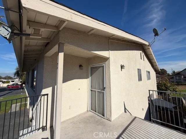 $2,300 | 1309 Vía Santiago, Unit D, Corona, CA 92882