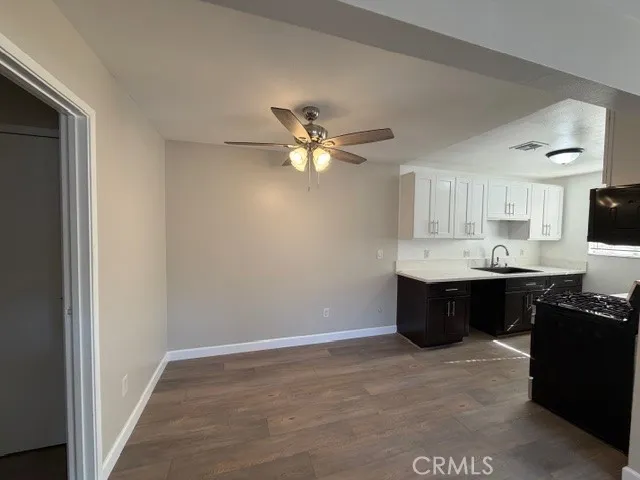 $2,300 | 1309 Vía Santiago, Unit D, Corona, CA 92882