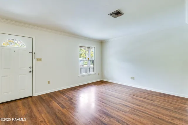 $990 | 119 Juliette Place, Unit 6, Lafayette, LA 70506