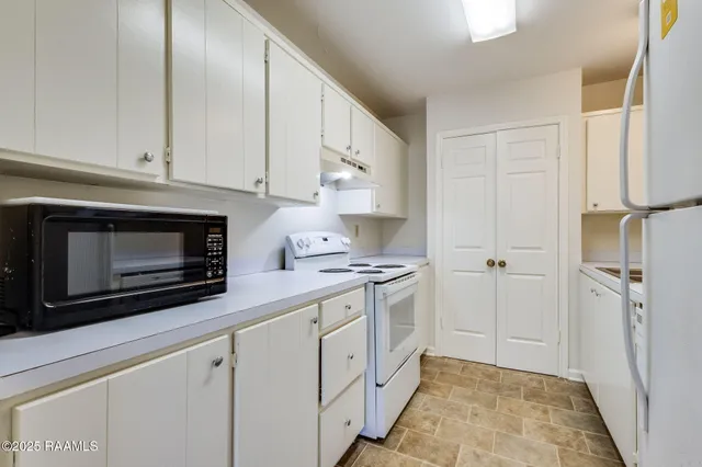 $990 | 119 Juliette Place, Unit 6, Lafayette, LA 70506