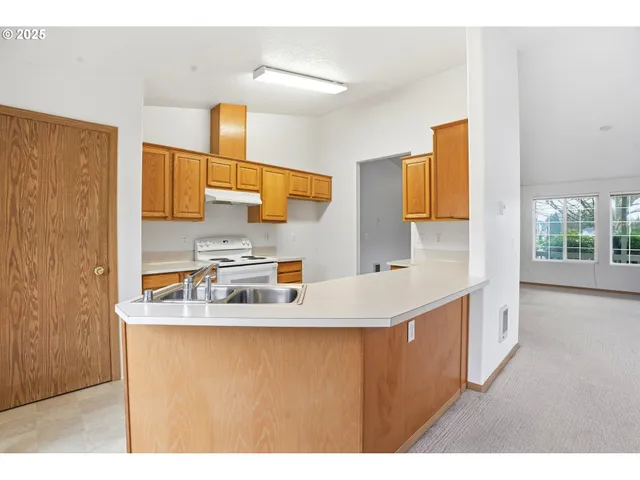 $359,900 | 511 Southeast Clark Avenue, Battle Ground, WA 98604