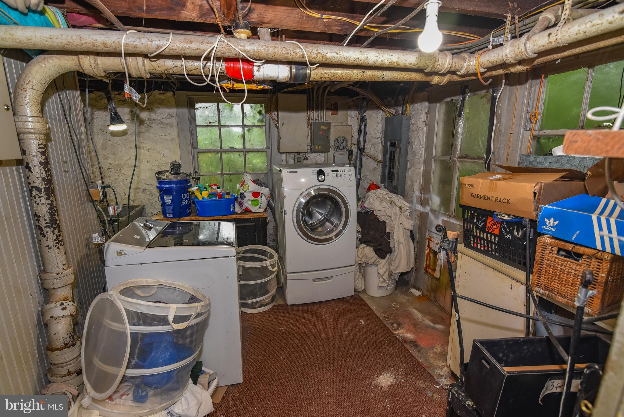 24 Merrymount Road Baltimore, MD 21210 - Photo 41 of 48 a utility room with dryer washer and other items