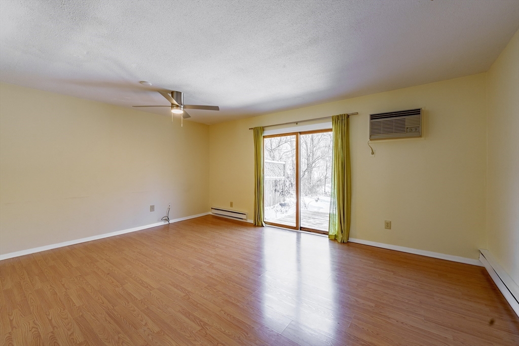 170 East Hadley Road, Unit 98 Amherst, MA 01002 - Photo 5 of 23 Gallery Image 5