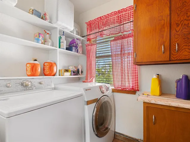 $669,000 | 1006 County Road 2475, Alvord, TX 76225