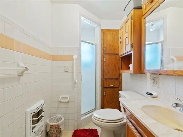 $669,000 | 1006 County Road 2475, Alvord, TX 76225