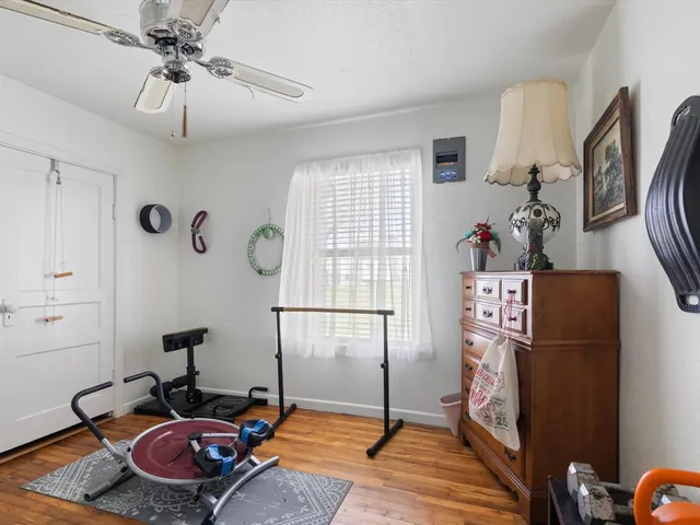 $669,000 | 1006 County Road 2475, Alvord, TX 76225