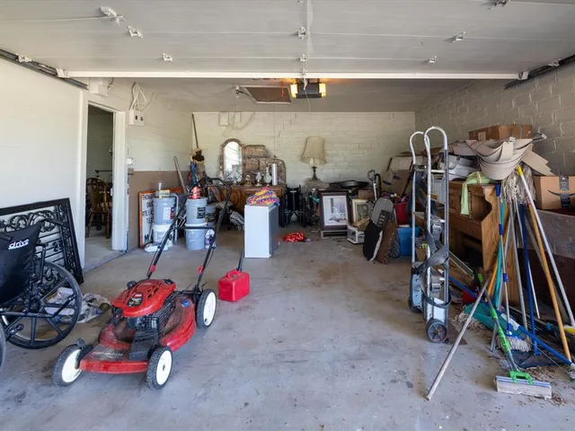 $669,000 | 1006 County Road 2475, Alvord, TX 76225